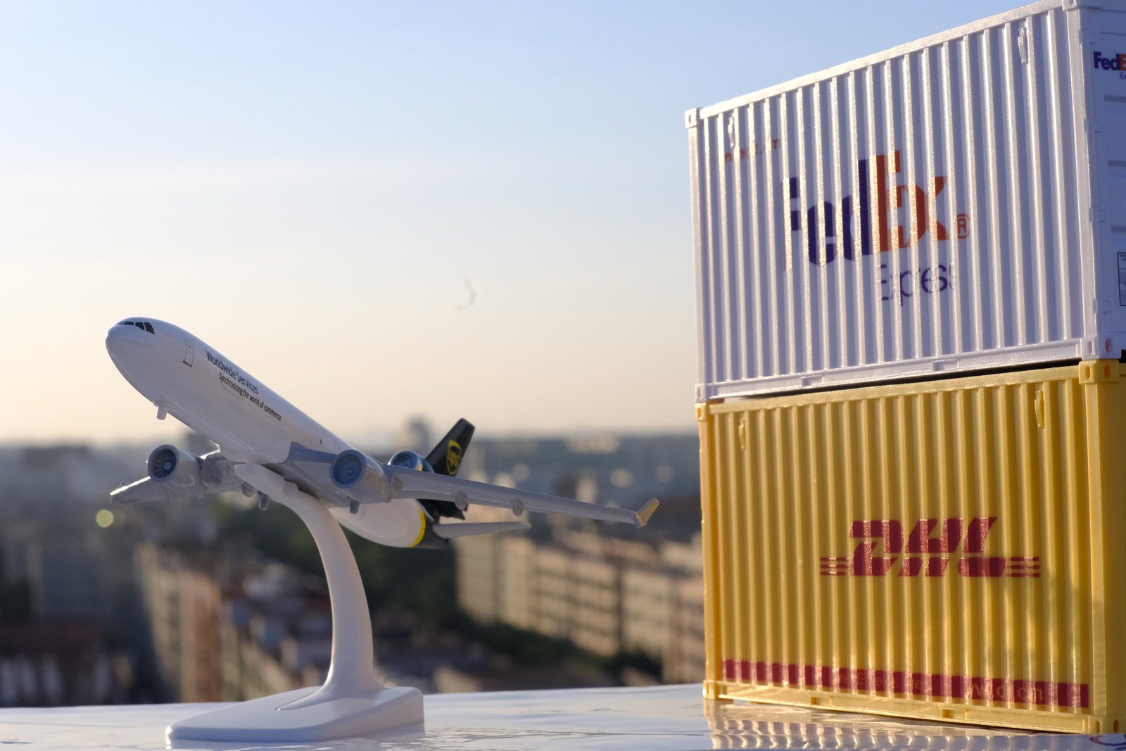 قائمة أسعار الشحن السريع من الصين إلى بابوا غينيا الجديدة